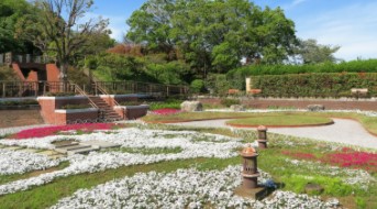 川崎市中原区小杉陣屋町１丁目　新築戸建　2号棟  公園