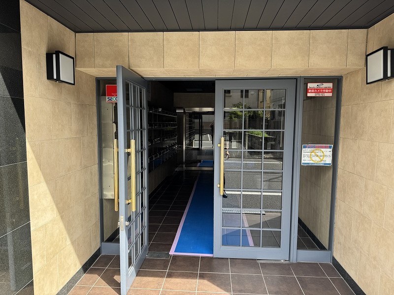 セザール大森本町 共用部写真（エントランス）