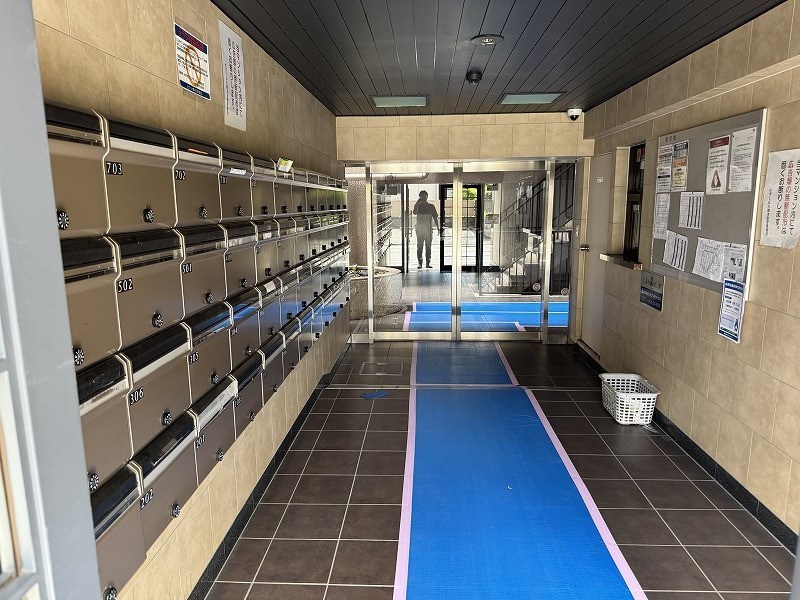 セザール大森本町 共用部写真（エントランス）