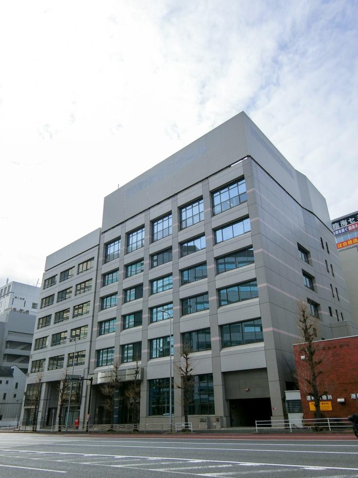 ＴＨＥ　ＹＯＫＯＨＡＭＡ　ＦＲＯＮＴ　ＴＯＷＥＲ 総合病院