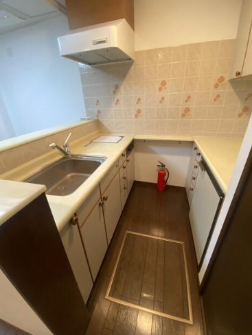文京区本駒込２丁目　中古戸建　限定1棟 内観写真（キッチン）