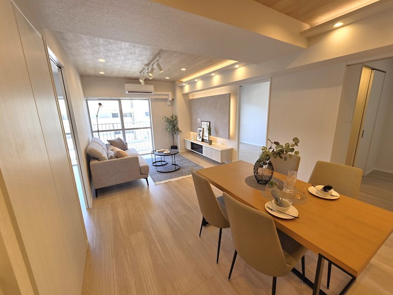 日商岩井大岡山第２マンション　Ｂ棟 内観写真（リビング）