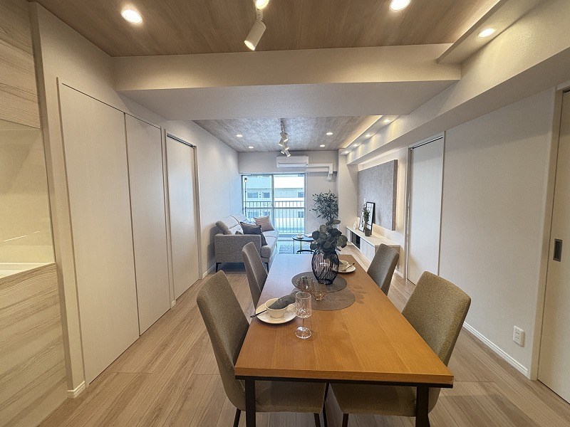 日商岩井大岡山第２マンション　Ｂ棟 内観写真（リビング）
