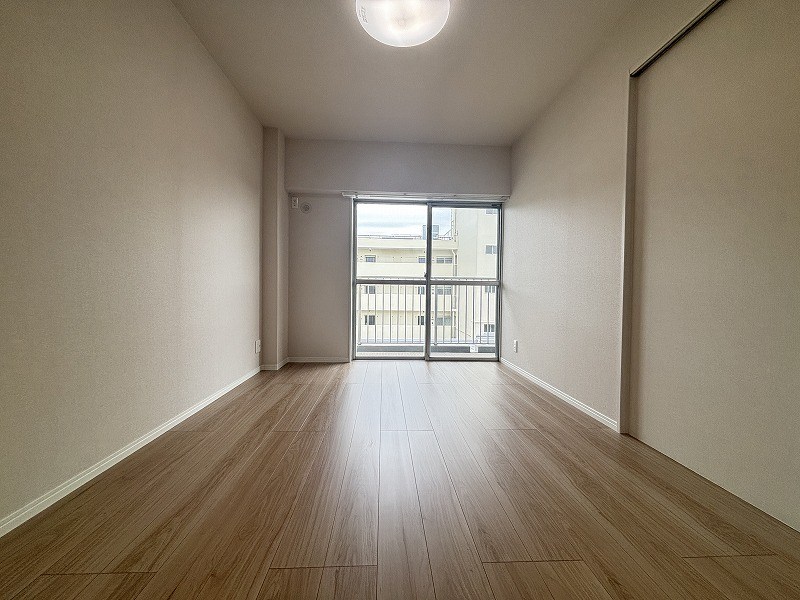 日商岩井大岡山第２マンション　Ｂ棟 内観写真（寝室）