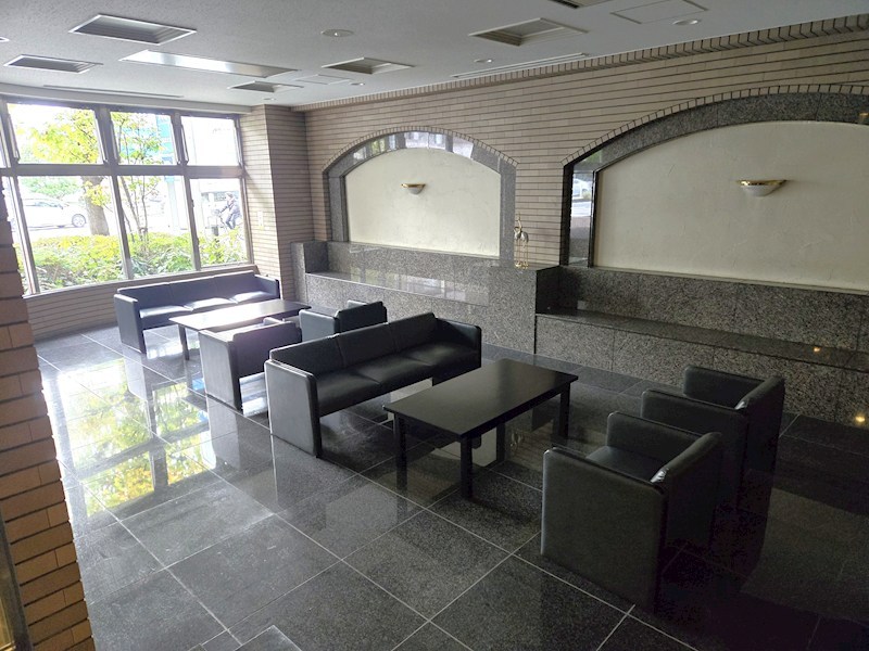 東急ドエル・アルス大倉山東  共用部写真（エントランス）