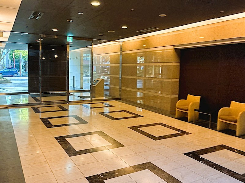 グランドメゾン三軒茶屋の杜 共用部写真（エントランス）
