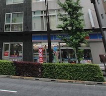 サンクタス１２７ コンビニ
