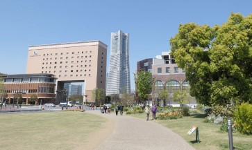 グランドステージ海岸通り 公園