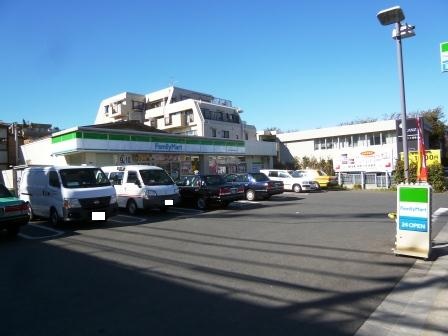 世田谷区弦巻４丁目　売地　全1区画 コンビニ