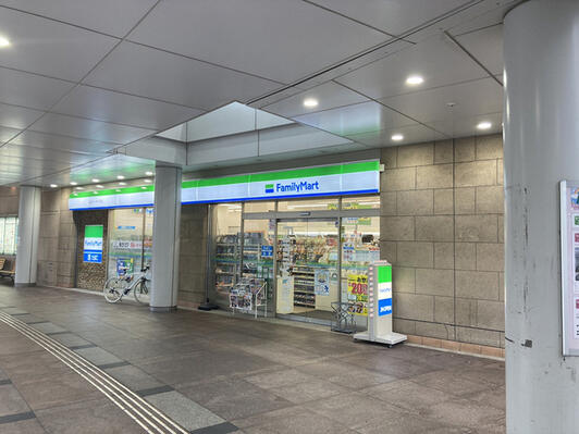 Ｂｒｉｌｌｉａタワー品川シーサイド コンビニ