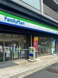 横浜市西区戸部町５丁目 中古戸建 全1棟 コンビニ