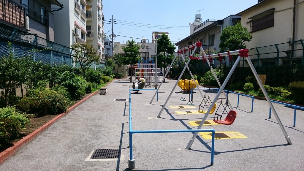 サンレイ浅草 公園