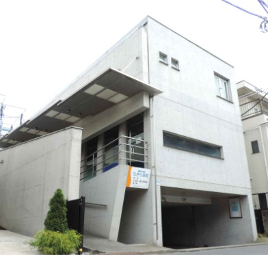 セレスト西荻窪 総合病院