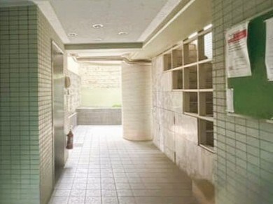 ミリオンコート烏山 共用部写真（エントランス）