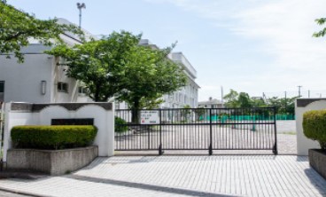 新百合ヶ丘パークハウスヒルズテラス 中学校
