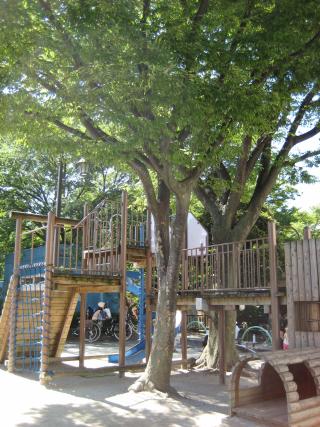 Ｌａｖｉｌｉｏ　錦糸町　Ｂｅｌｌｇｒａｄｅ 公園