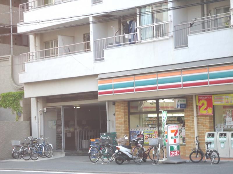 グランシティ横濱 コンビニ