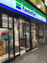 横浜スカイハイツ コンビニ