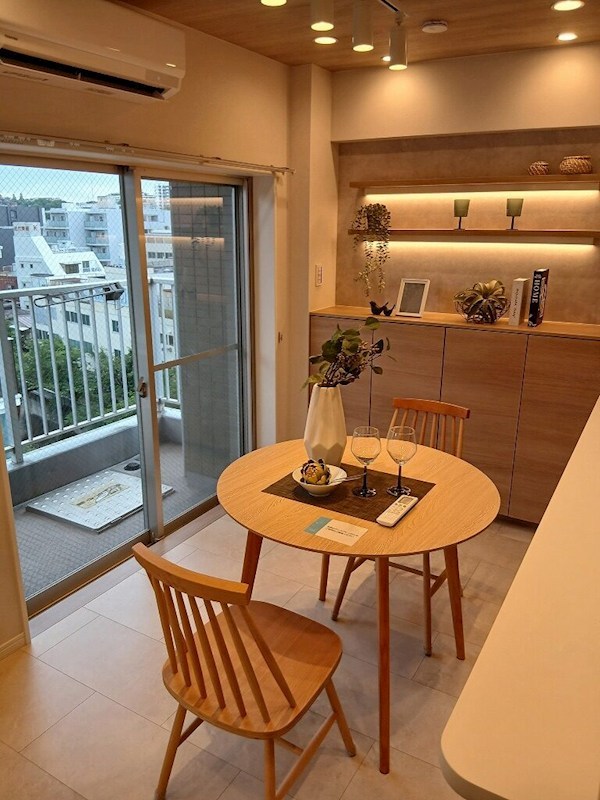フォレステージ西早稲田 内観写真（リビング）