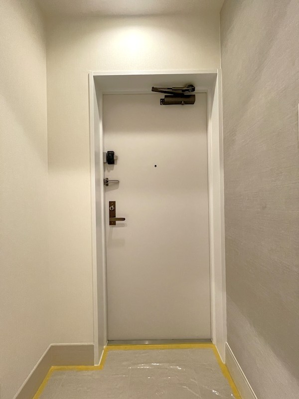 朝日マンション白金通り 現地写真（玄関）