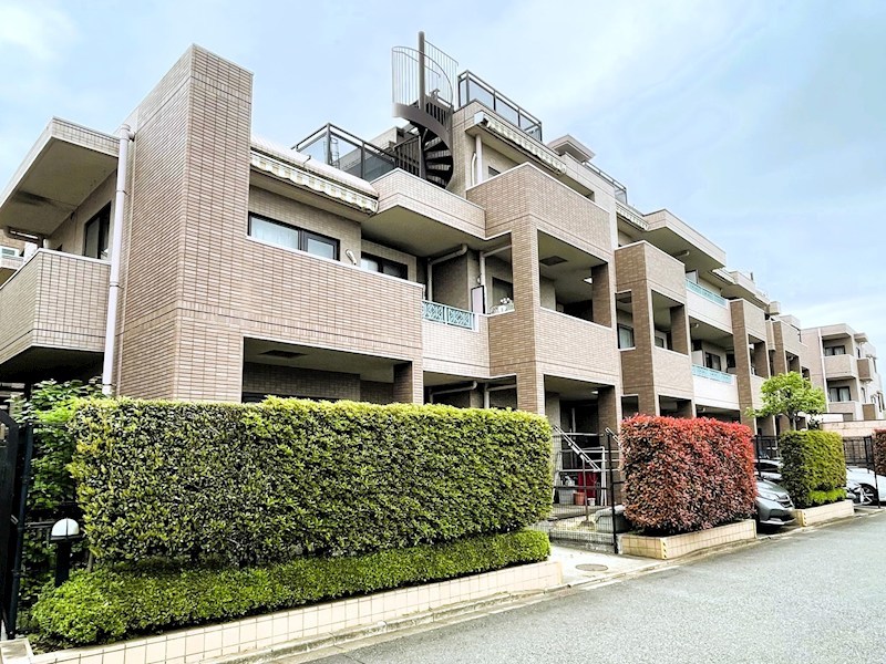 ライオンズガーデンテラス千歳烏山 現地写真