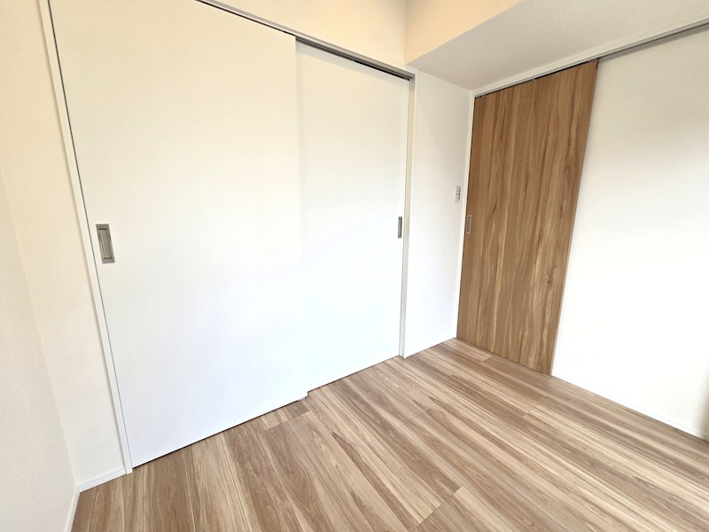 築地スカイレジテル 内観写真（リビング以外の居室）
