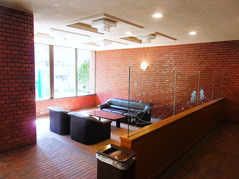 安藤坂東方マンション 共用部写真（エントランス）