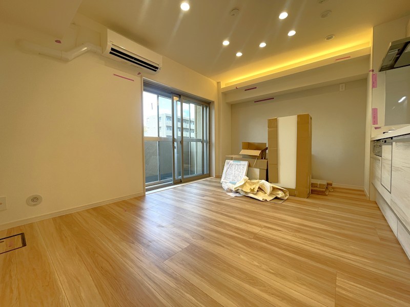 日商岩井碑文谷マンション 内観写真（リビング）