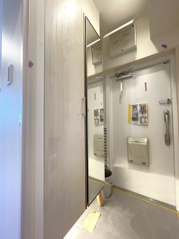 日商岩井碑文谷マンション 現地写真（玄関）