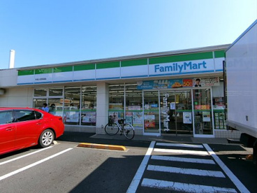 杉並区宮前１丁目　借地権付き新築戸建　最終1号棟 コンビニ