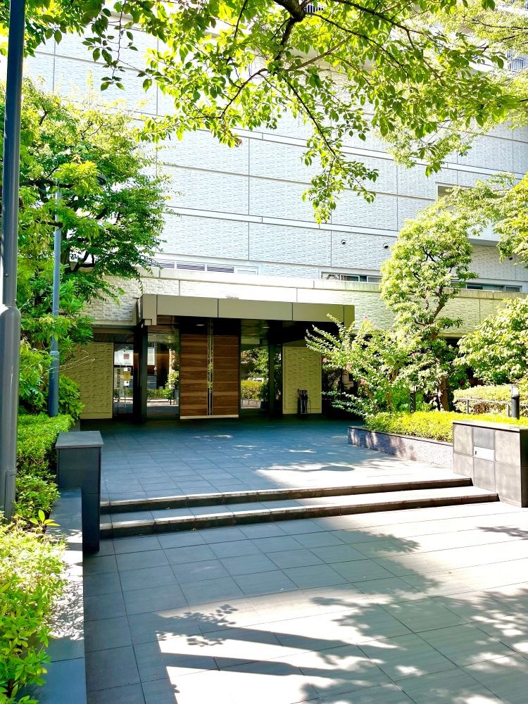 月島ホームズ 共用部写真（エントランス）