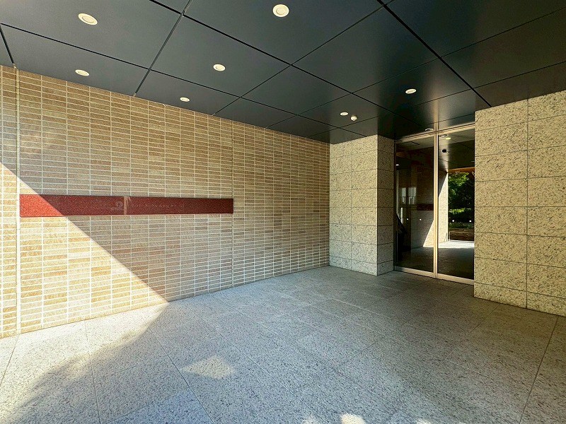 ザ・パークハウス西新宿タワー６０ 共用部写真（エントランス）
