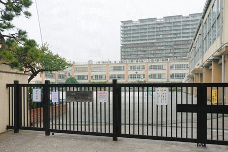ドミール三友 小学校
