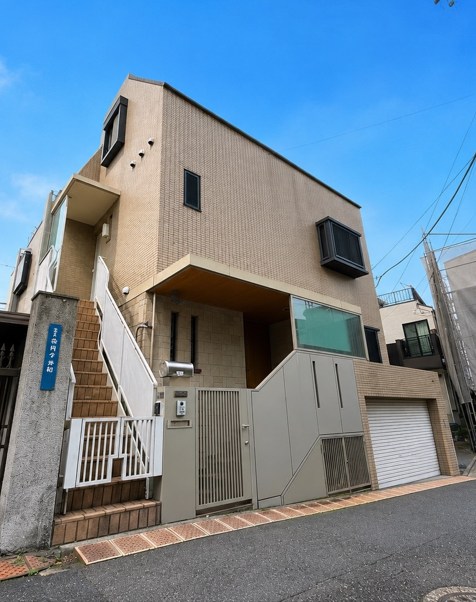渋谷区元代々木町　中古戸建　限定1棟 現地写真