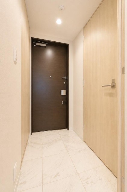 ザ・パークハウス三軒茶屋タワー 現地写真（玄関）