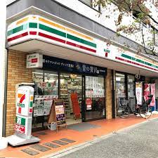 グラシオ早稲田・夏目坂 コンビニ