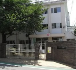 ヒルズ千早町 小学校