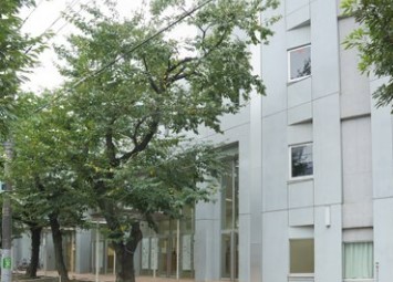 ヒルズ千早町 中学校