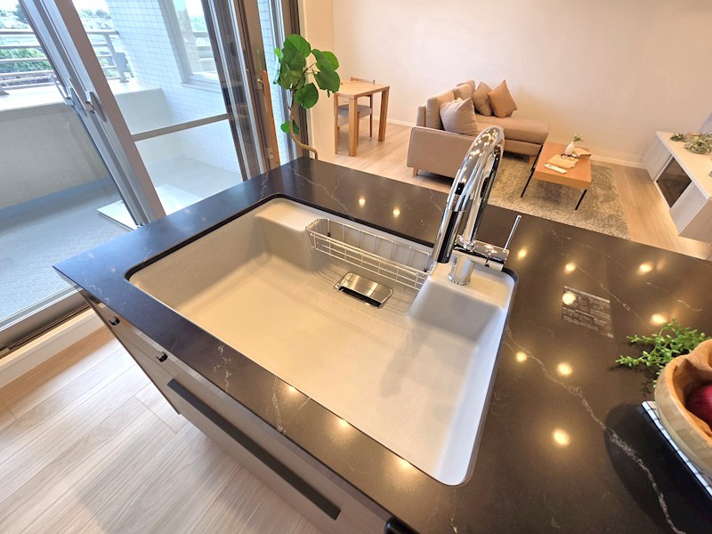 ライオンズスクエア用賀 内観写真（キッチン）