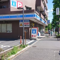 セザール高井戸ガーデン コンビニ