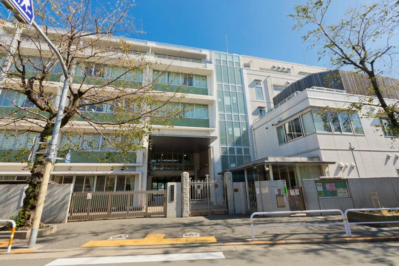 メガロン大井町 小学校