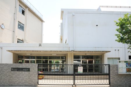 マンション小石川台 中学校