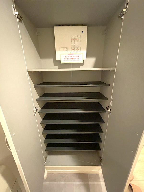 ダイアパレス五反田 内観写真（収納）