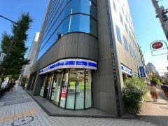 コンパートメント東京中央 コンビニ