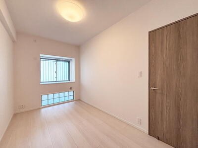 クレストシティレジデンス 内観写真（寝室）