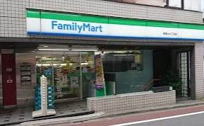 広尾ガーデンフォレストＤ棟 コンビニ