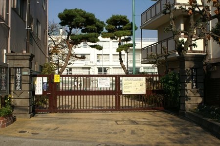 プラウド駒場 小学校