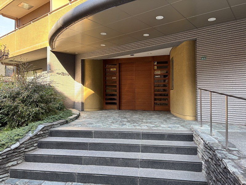 テラス雑司ヶ谷 共用部写真（エントランス）