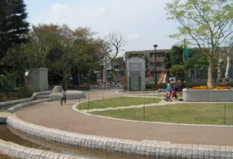 カーサフェリス世田谷弦巻 公園
