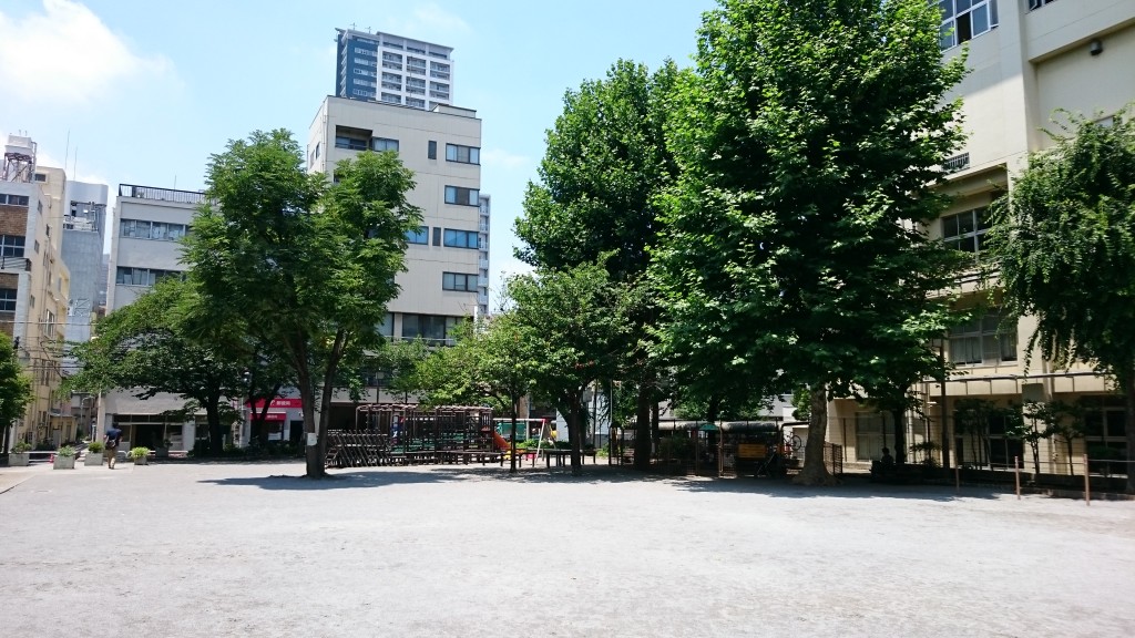 パークホームズ浅草橋 公園